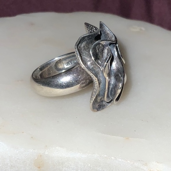 Silpada Flower Ring - Picture 4 of 5